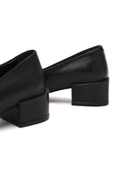 Kadın Siyah Kalın Kısa Topuklu Deri Ayakkabı | Derimod