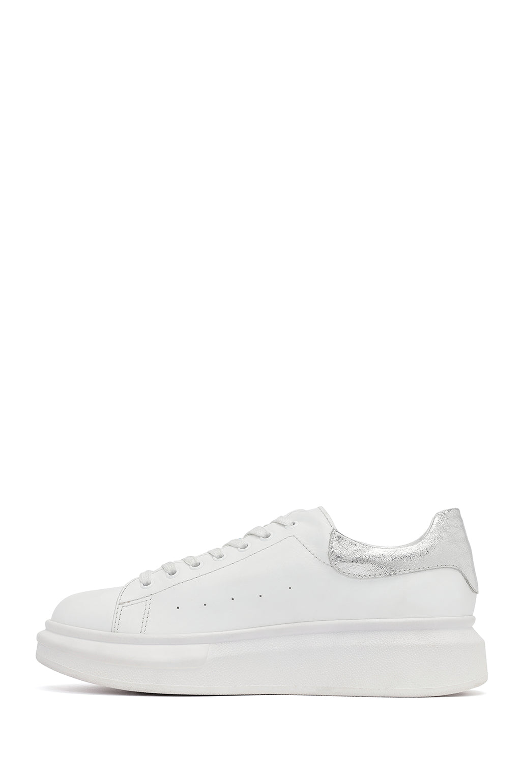 Kadın Beyaz Bağcıklı Kalın Tabanlı Deri Sneaker