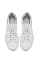 Kadın Beyaz Bağcıklı Kalın Tabanlı Deri Sneaker | Derimod