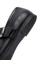 Kadın Siyah Tokalı Deri Babet | Derimod