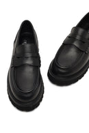 Women's Black Thick-Soled Leather Loafer | Derimod