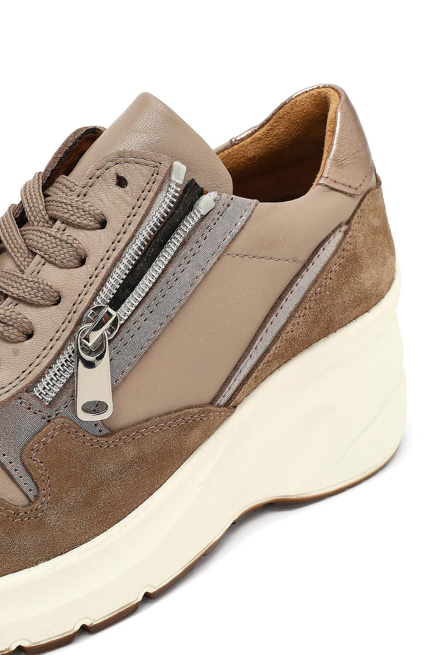 Kadın Vizon Bağcıklı Fermuar Detaylı Dolgu Topuklu Deri Sneaker