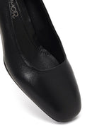 Derimod Flex Kadın Siyah Kısa Kalın Topuklu Deri Ayakkabı | Derimod