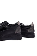 Kadın Siyah Bağcıklı Kalın Tabanlı Deri Sneaker | Derimod