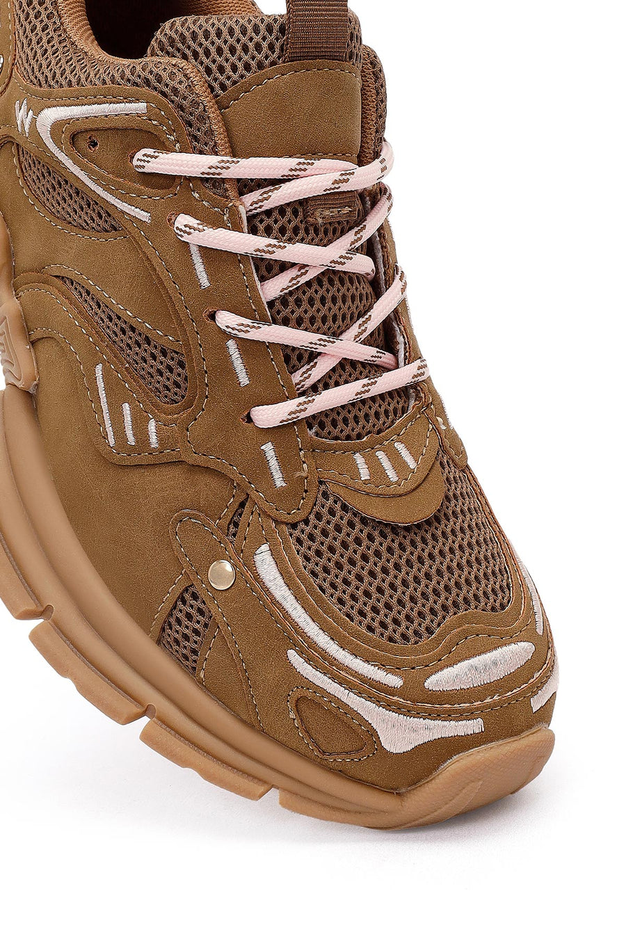 Women's Camel Lace-Up Thick-Soled Sneaker