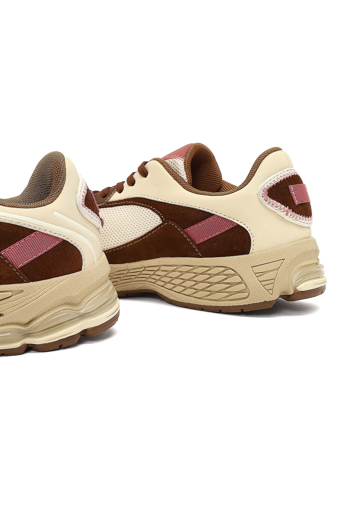 Derimod Studio Kadın Bej Bağcıklı Kalın Tabanlı Sneaker