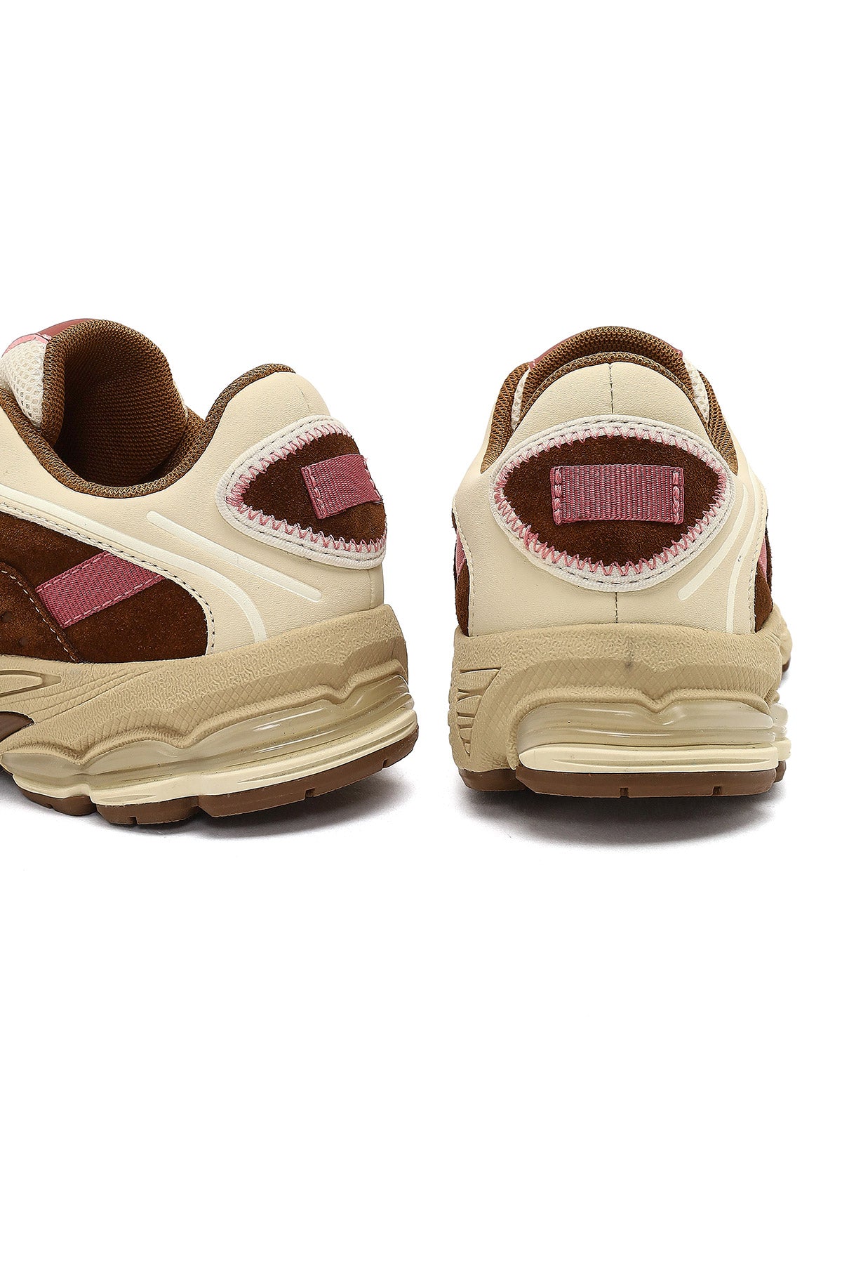 Derimod Studio Kadın Bej Bağcıklı Kalın Tabanlı Sneaker