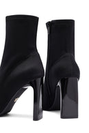 Kadın Siyah Fermuarlı Yüksek Kalın Topuklu Kumaş Bot | Derimod