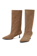 Kadın Bej İnce Topuklu Süet Deri Çizme | Derimod