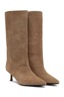 Kadın Bej İnce Topuklu Süet Deri Çizme | Derimod