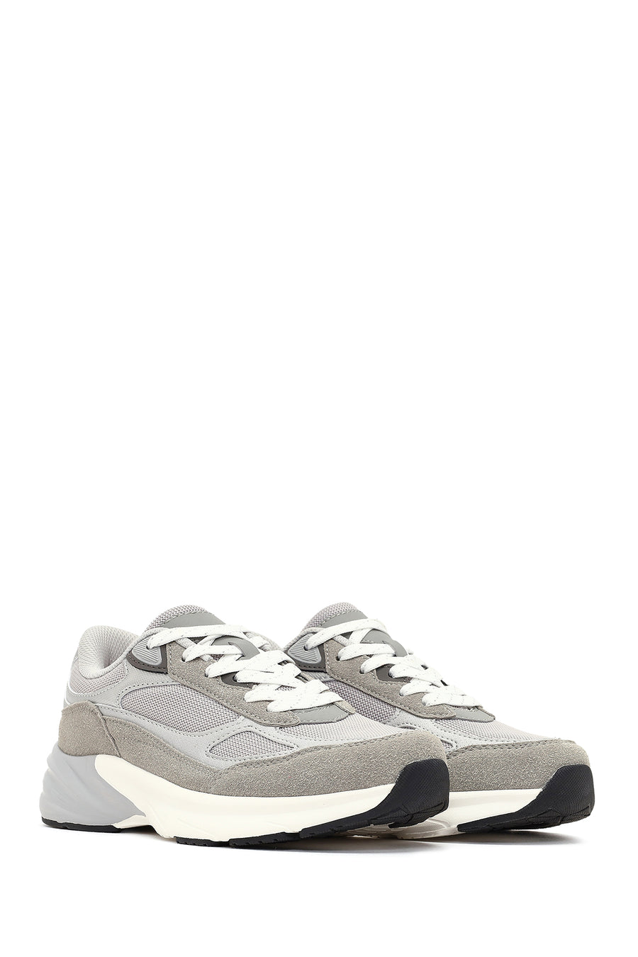 Women's Gray Lace-Up Thick-Soled Sneaker