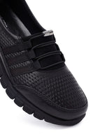 Woman Siyah Leather Comfort Loafer | Derimod