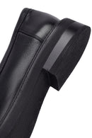 Woman Black Tassel Leather Masculine Loafer | Derimod