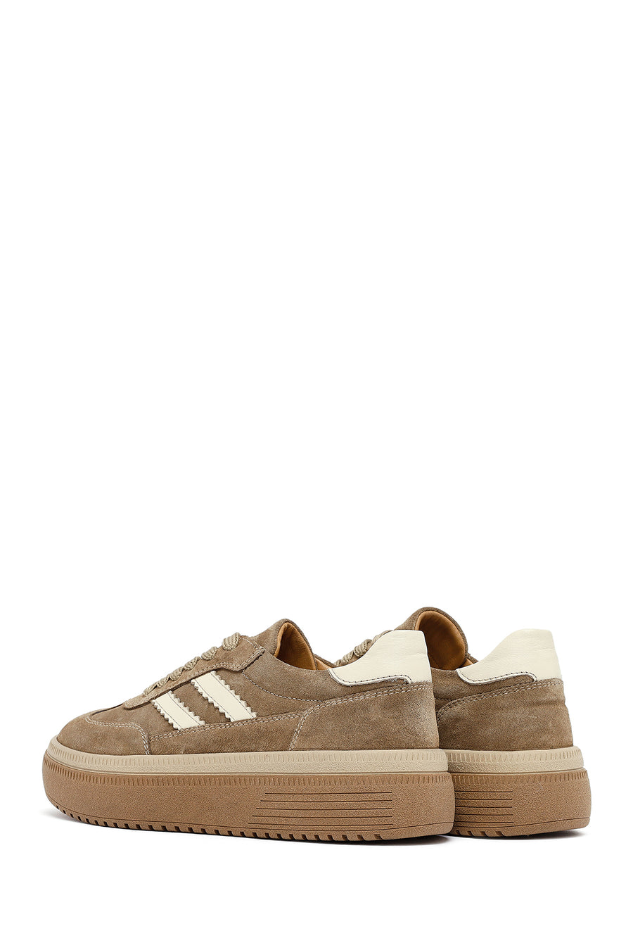 Kadın Bej Bağcıklı Kalın Tabanlı Süet Deri Sneaker