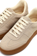 Kadın Bej Bağcıklı Kalın Tabanlı Süet Sneaker | Derimod