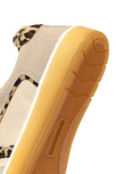 Kadın Bej Bağcıklı Kalın Tabanlı Desenli Deri Sneaker | Derimod