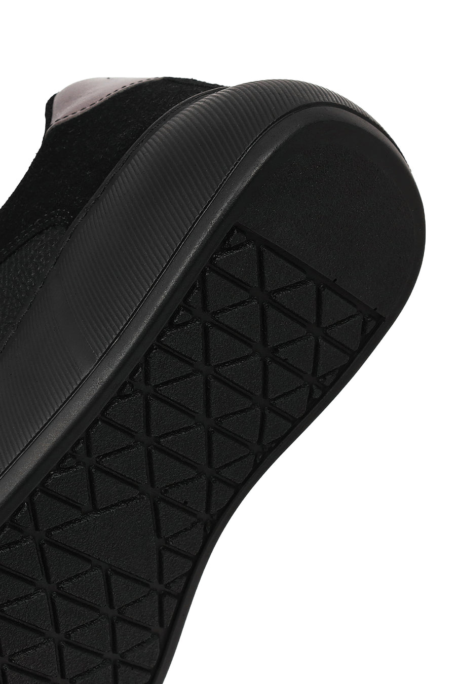 Kadın Siyah Bağcıklı Kalın Tabanlı Sneaker