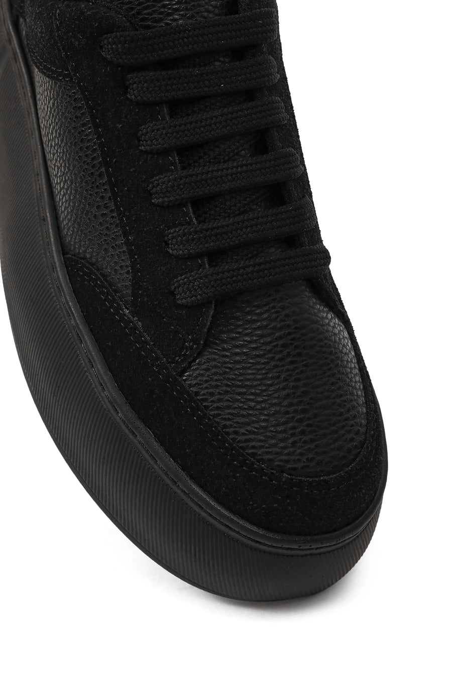 Kadın Siyah Bağcıklı Kalın Tabanlı Sneaker