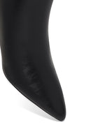 Kadın Siyah Fermuarlı Taş Detaylı Topuklu Bot | Derimod