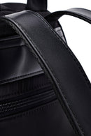 Kadın Siyah Sırt Çantası | Derimod