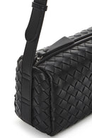 Kadın Siyah Örgülü Çapraz Çanta | Derimod