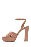 Kadın Bej Bilekten Tokalı Yüksek Kalın Topuklu Platform Rugan Deri Sandalet | Derimod