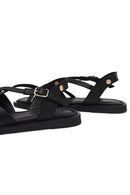 Kadın Siyah Tokalı Deri Sandalet | Derimod