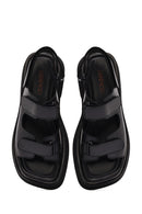 Kadın Siyah Bantlı Deri Sandalet | Derimod