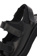 Kadın Siyah Bantlı Deri Sandalet | Derimod