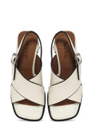 Kadın Krem Bilekten Tokalı Kalın Topuklu Deri Sandalet | Derimod