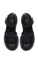 Kadın Siyah Bilekten Tokalı Dolgu Topuklu Deri Sandalet | Derimod