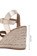 Kadın Altın Bilekten Tokalı Dolgu Topuklu Metalik Deri Espadril Sandalet | Derimod