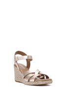 Kadın Altın Bilekten Tokalı Dolgu Topuklu Metalik Deri Espadril Sandalet | Derimod