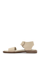 Kadın Krem Tokalı Deri Sandalet | Derimod