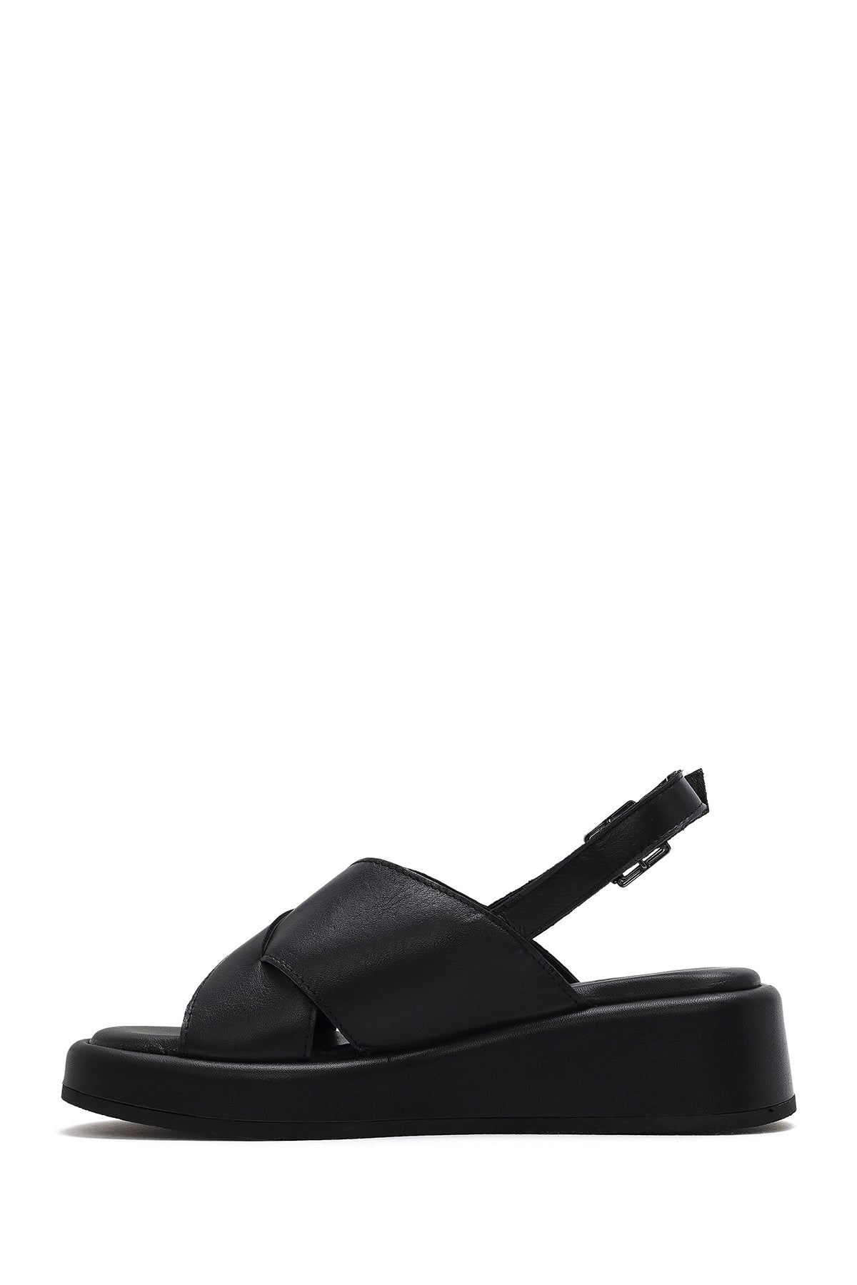 Kadın Siyah Bilekten Tokalı Kalın Tabanlı Deri Sandalet