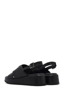 Kadın Siyah Bilekten Tokalı Kalın Tabanlı Deri Sandalet | Derimod