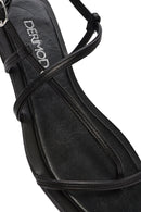 Kadın Siyah Parmak Arası Deri Sandalet | Derimod