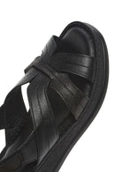 Kadın Siyah Kalın Tabanlı Deri Comfort Sandalet | Derimod