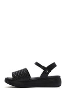 Kadın Siyah Bilekten Bağlamalı Örgülü Kalın Tabanlı Deri Sandalet | Derimod