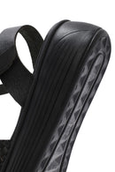 Kadın Siyah Bilekten Bağlamalı Örgülü Kalın Tabanlı Deri Sandalet | Derimod