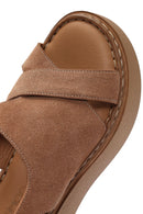 Kadın Pudra Bilekten Tokalı Kalın Tabanlı Süet Deri Comfort Sandalet | Derimod