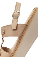 Kadın Krem Bilekten Tokalı Kalın Tabanlı Deri Comfort Sandalet | Derimod