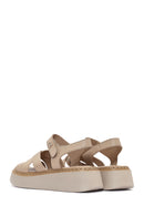 Kadın Bej Bilekten Bağlamalı Kalın Tabanlı Deri Comfort Sandalet | Derimod