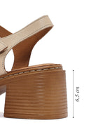 Kadın Bej Bilekten Bağlamalı Kalın Topuklu Deri Sandalet | Derimod