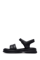 Kadın Siyah Bilekten Tokalı Deri Sandalet | Derimod