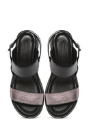 Kadın Siyah Bilekten Tokalı Deri Sandalet | Derimod