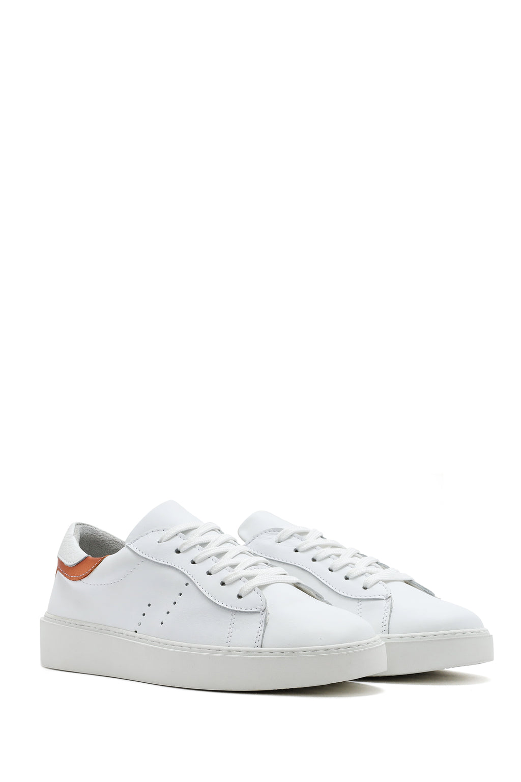 Kadın Beyaz Bağcıklı Deri Sneaker