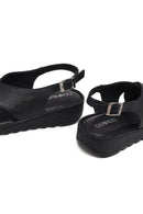 Kadın Siyah Tokalı Deri Comfort Sandalet | Derimod