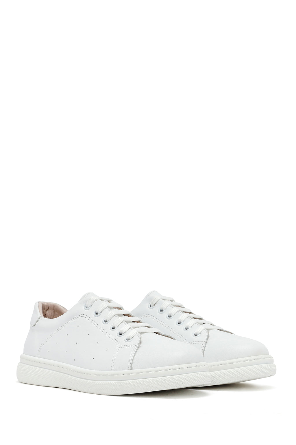 Kadın Beyaz Bağcıklı Deri Sneaker