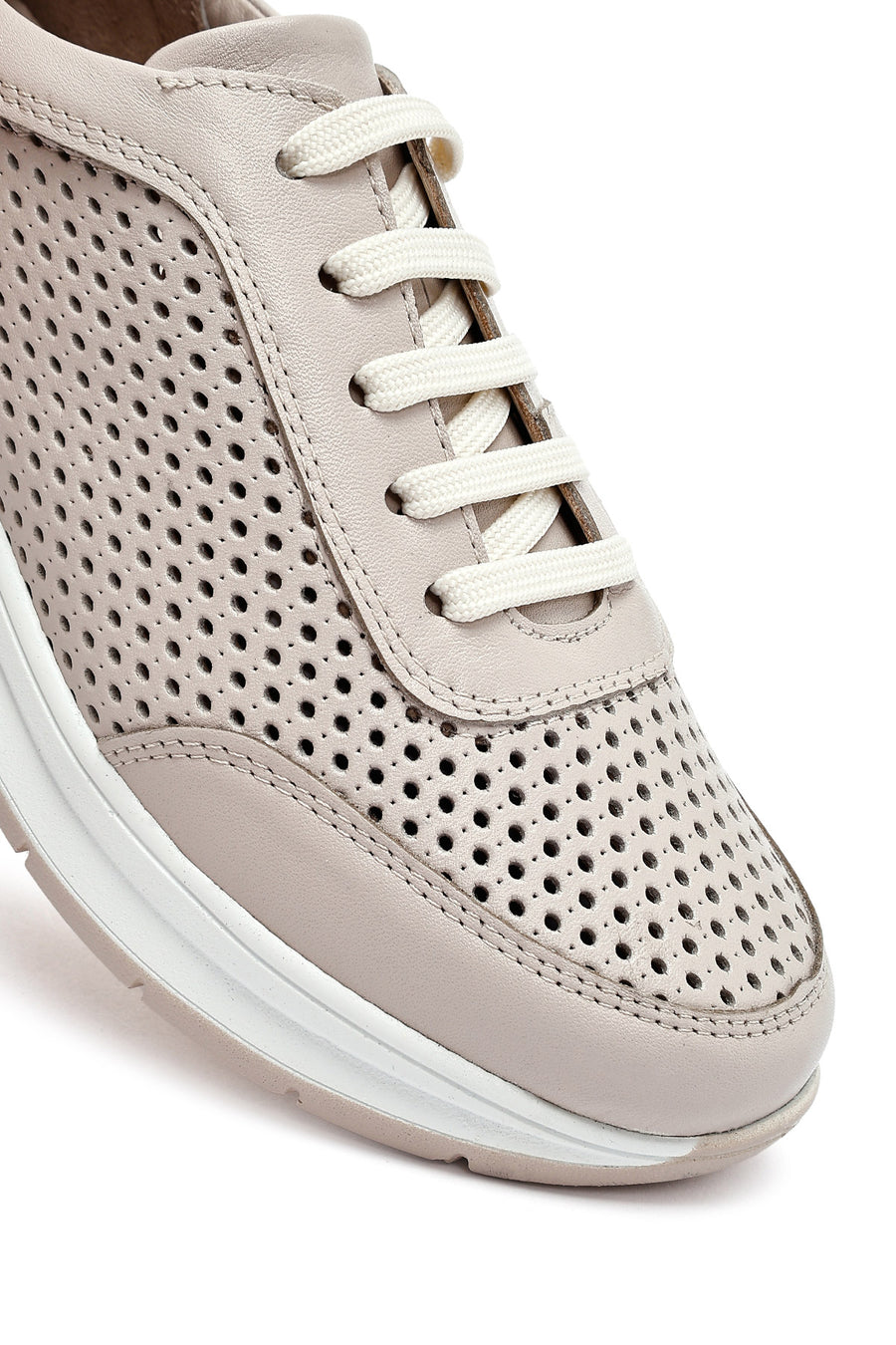 Women's Cream Lace-Up Thick-Sole Leather Sneakers